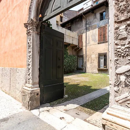아파트호텔 Palazzo Delle Guglie By Postcardsfrom 베로나
