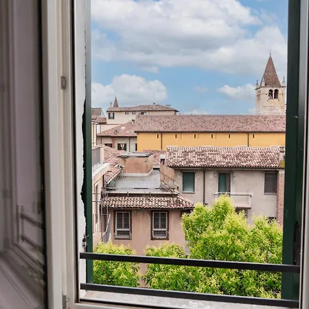 Palazzo Delle Guglie By Postcardsfrom * Verona