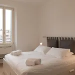 Aparthotel Palazzo Delle Guglie By Postcardsfrom 4*