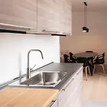 Aparthotel Palazzo Delle Guglie By Postcardsfrom 4*