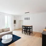 מלון דירות Palazzo Delle Guglie By Postcardsfrom 4*