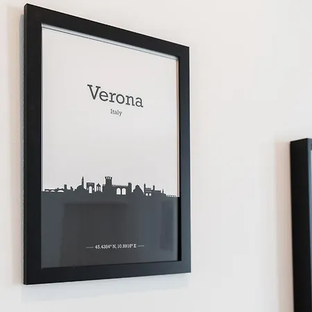 Palazzo Delle Guglie By Postcardsfrom Aparthotel