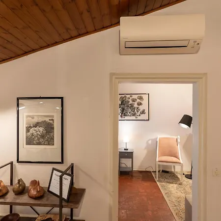 Palazzo Delle Guglie By Postcardsfrom Aparthotel