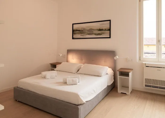 Palazzo Delle Guglie By Postcardsfrom Lejlighedshotel 4*