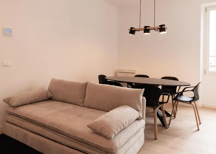 Lejlighedshotel Palazzo Delle Guglie By Postcardsfrom